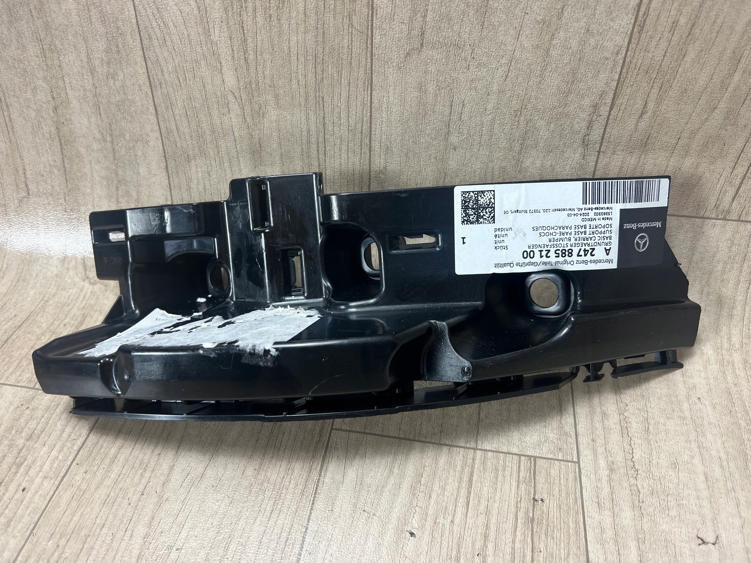 MERCEDES GLB W247 X247 ślizg zderzaka tył tylny lewy A2478852100