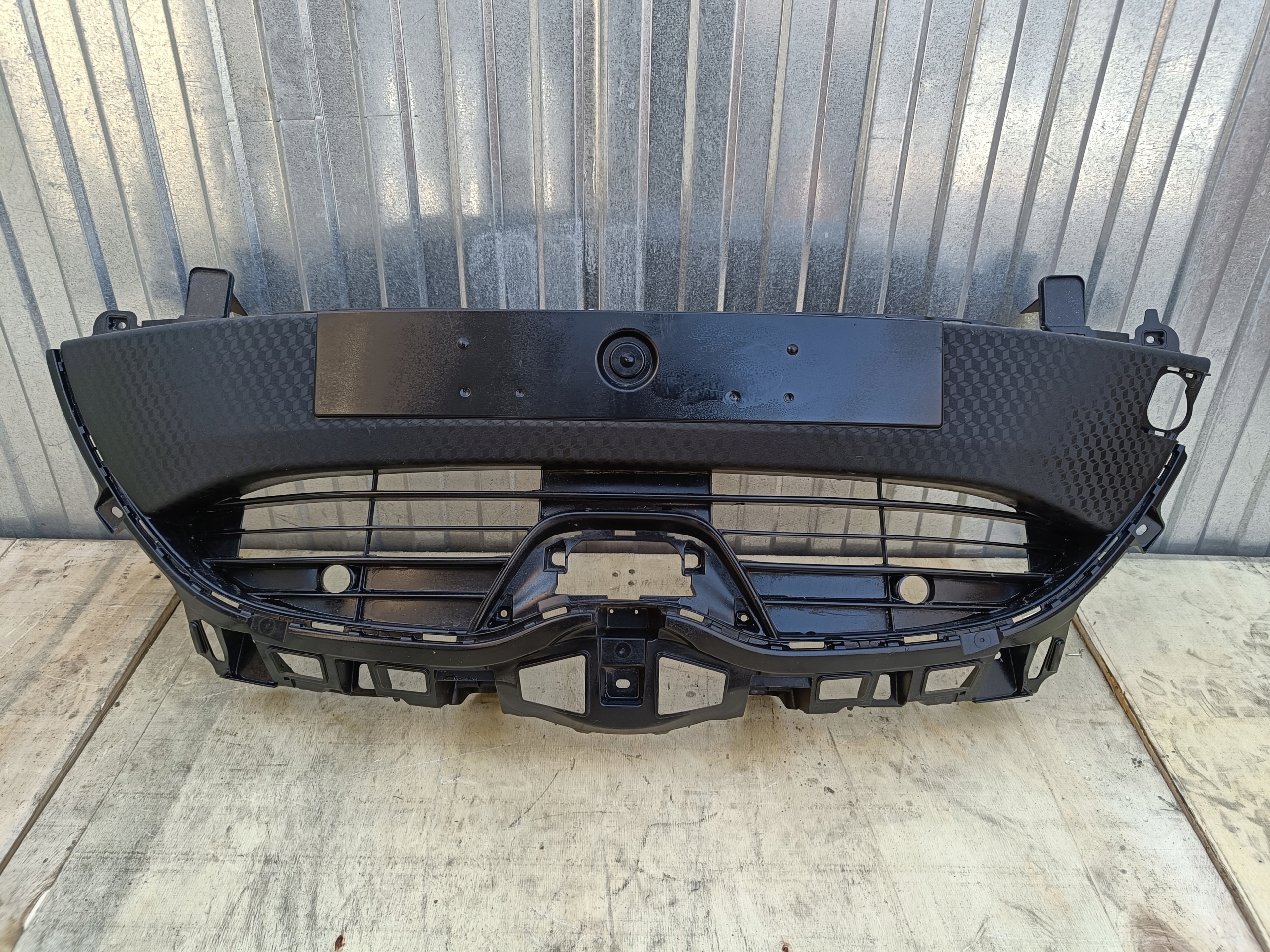 TOYOTA YARIS IV 4 grill atrapa kratka 53101-0DB61