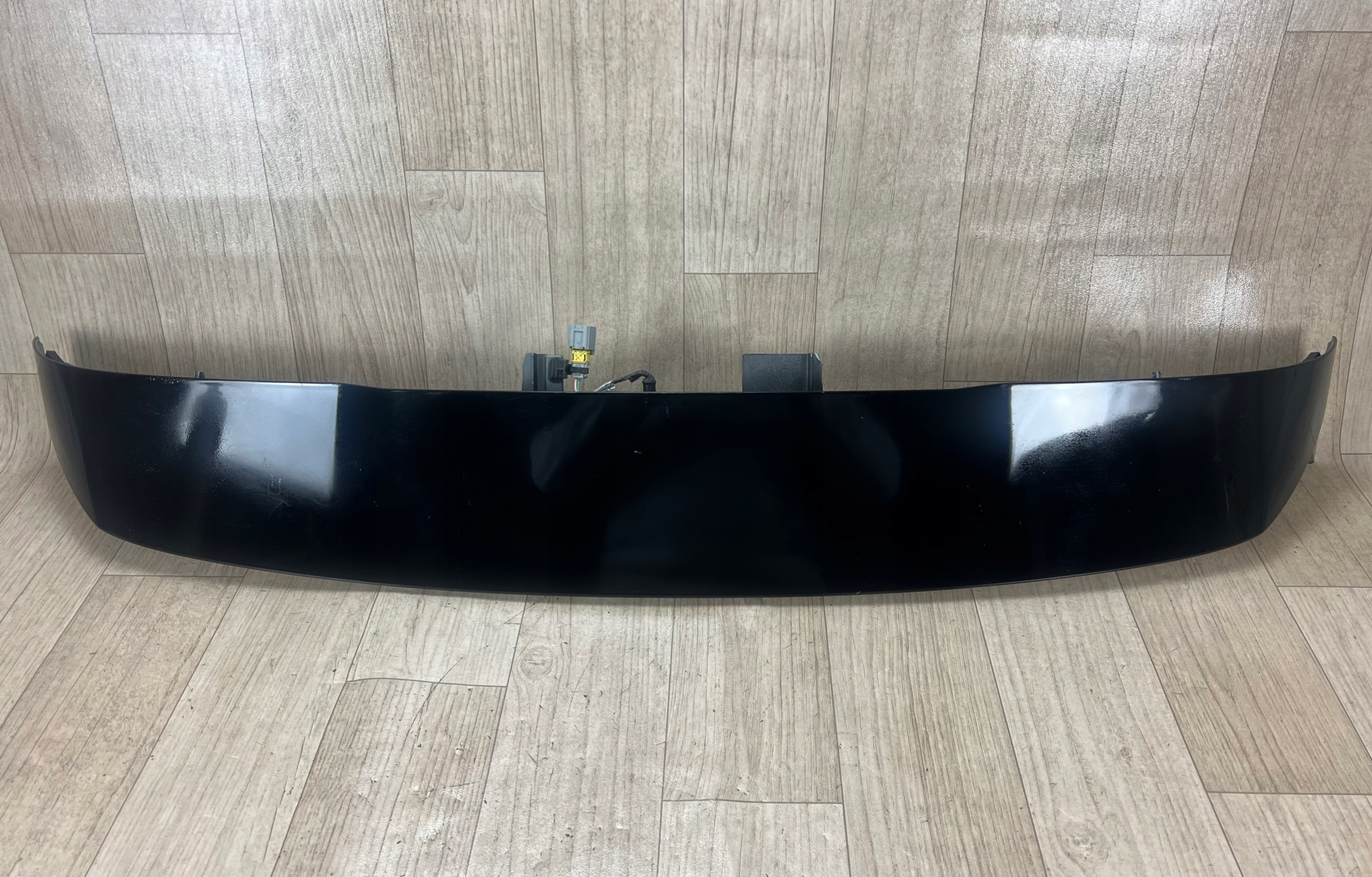 PEUGEOT 208 II 2 spoiler lotka klapy tył 9824817380