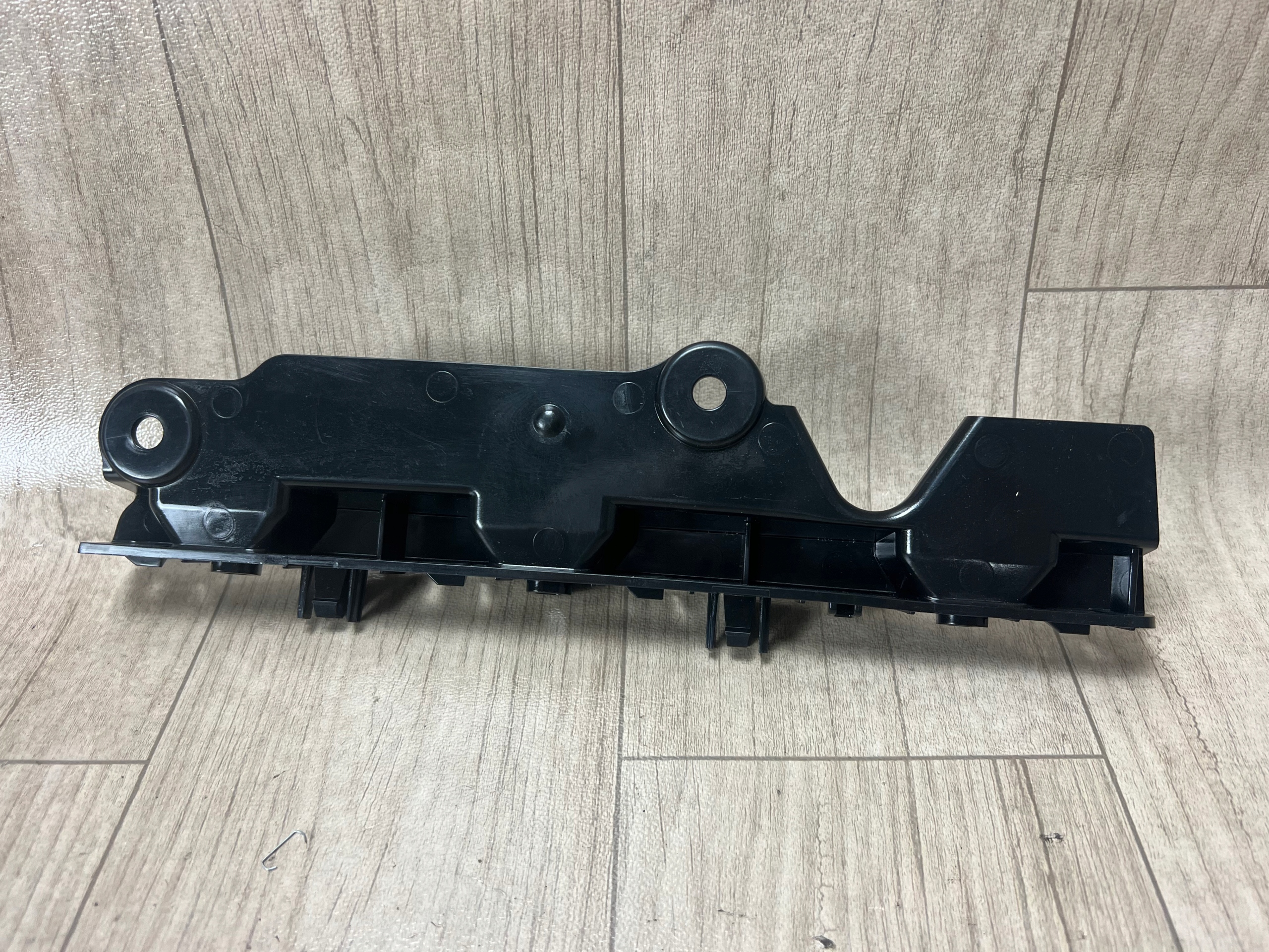 RENAULT MASTER 3 III LIFT ślizg zderzaka przód przedni prawy 960160146R