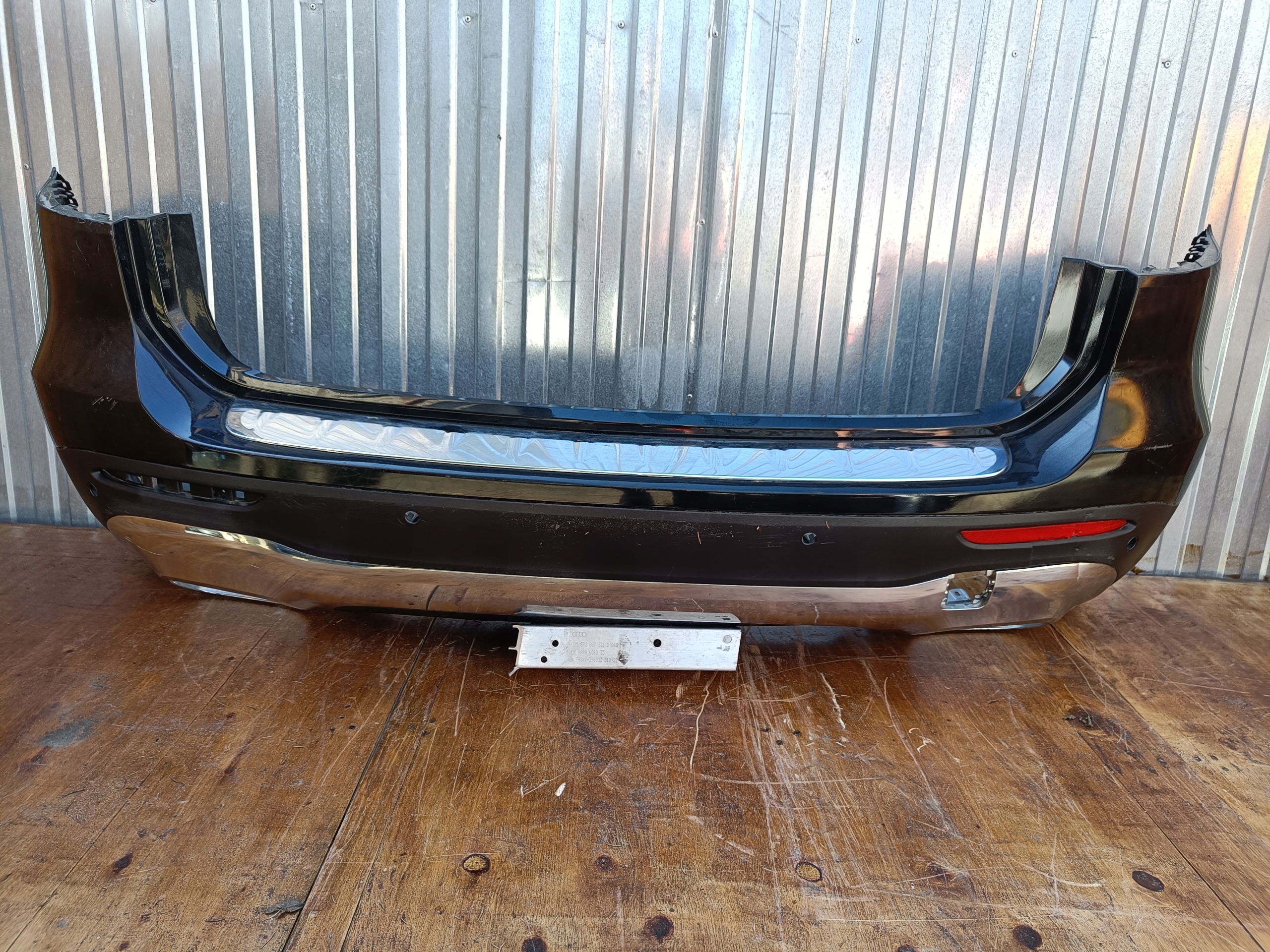 MERCEDES GLB W247 zderzak tył tylny + dyfuzor A2478859700