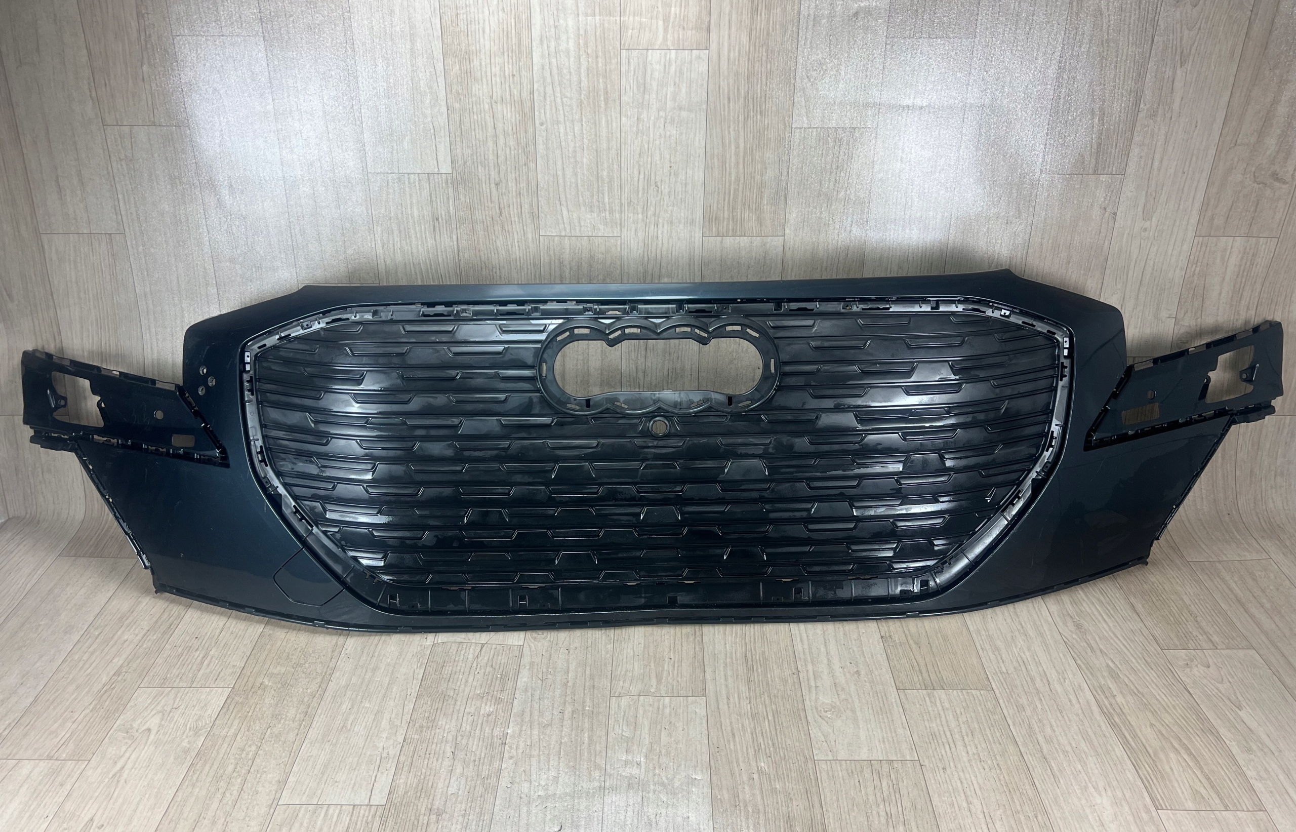 AUDI Q4 E-TRON 89A grill atrapa silnika 89A807725A
