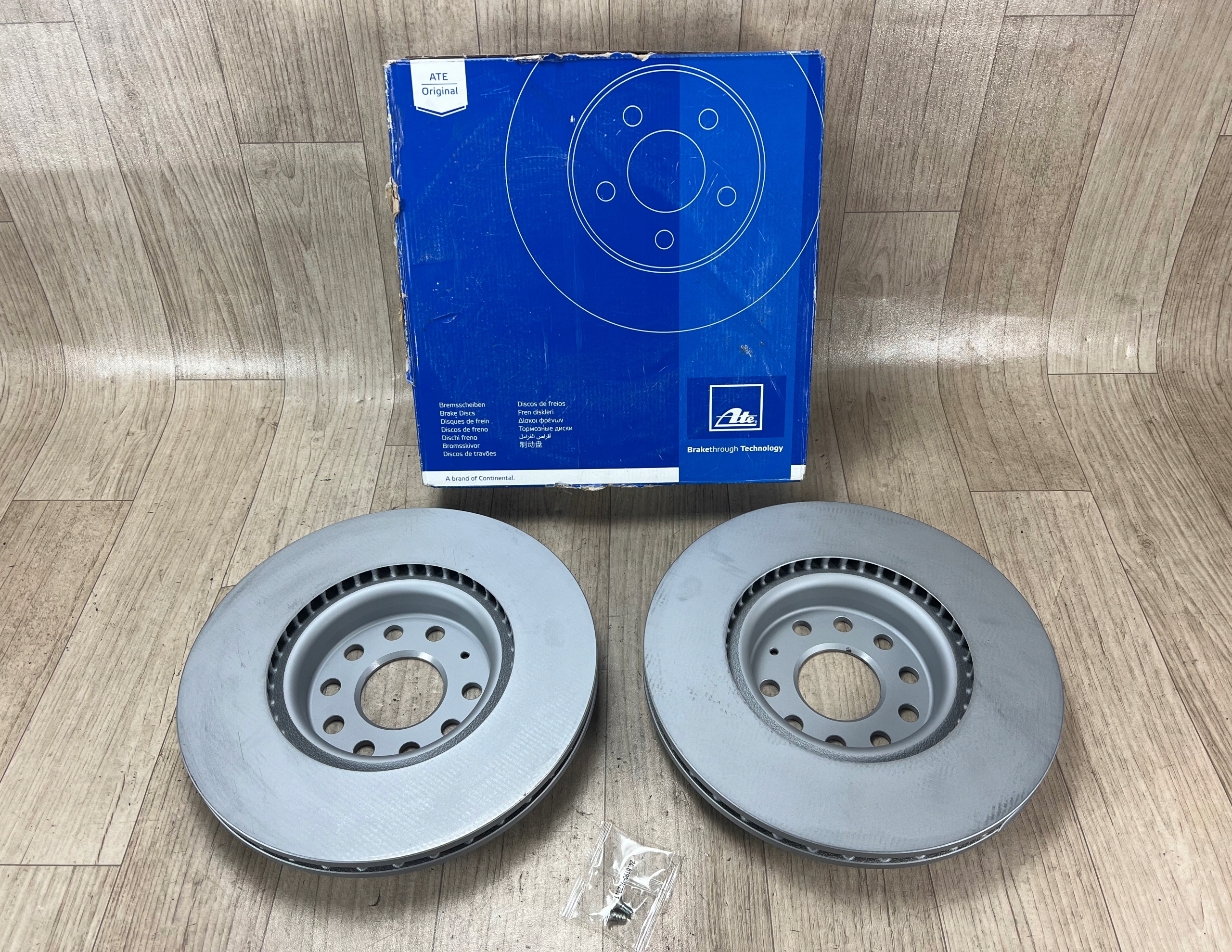 VW GOLF V 5 ATE tarcze hamulcowe przód przednie 24.0125-0158.01 KOMPLET