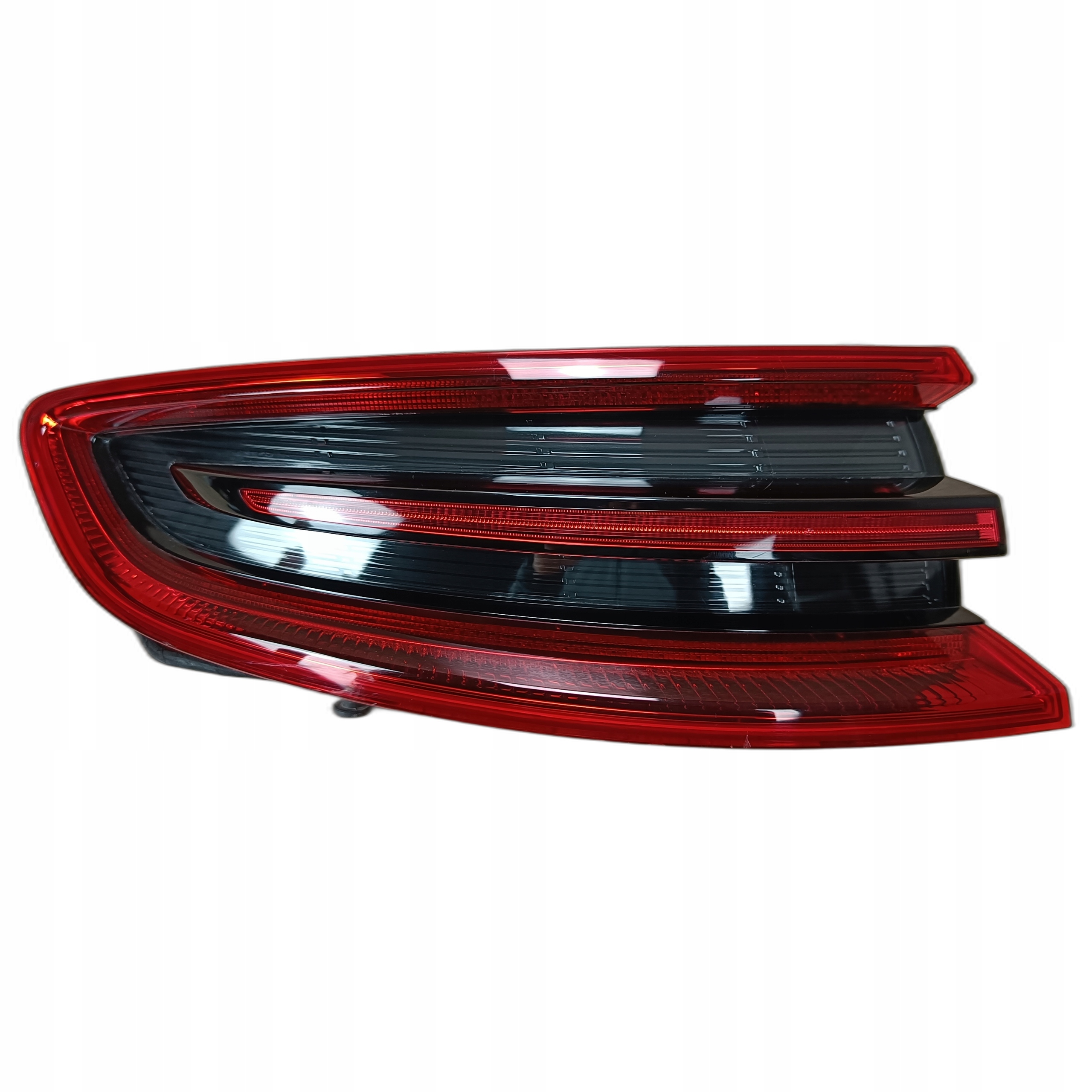 PORSCHE MACAN 95B lampa tył tylna lewa 95B945095D