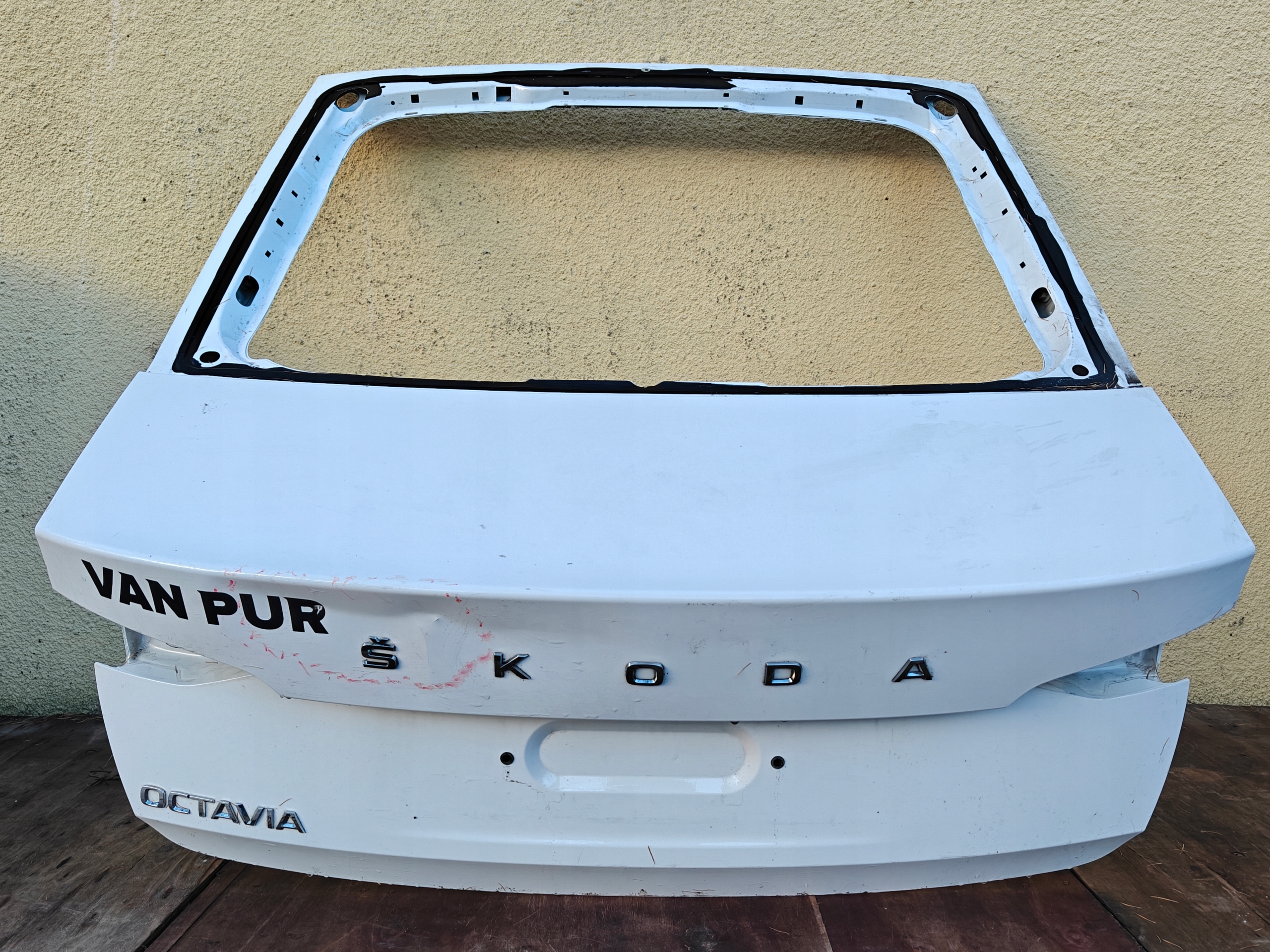 SKODA OCTAVIA IV 4 5E LIFTBACK klapa bagażnika tył tylna