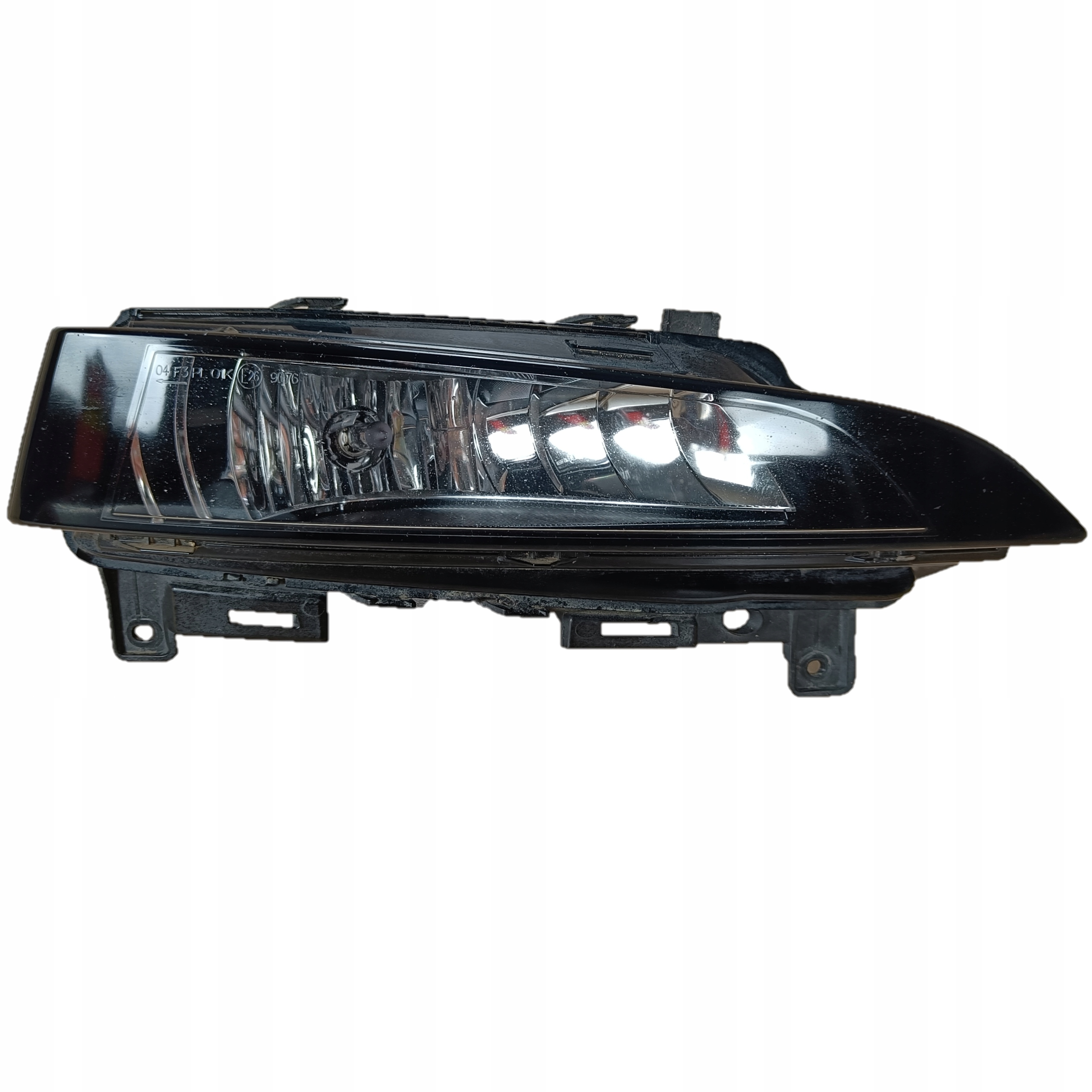 SKODA SCALA 657 halogen przód przedni prawy 657941700