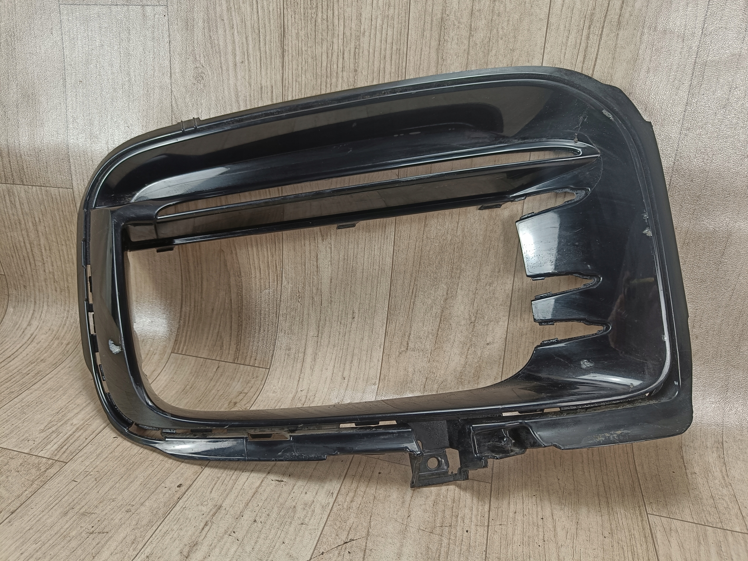 PORSCHE CAYENNE III 3 9Y0 kratka zderzaka przód przednia prawa 9Y0807796B