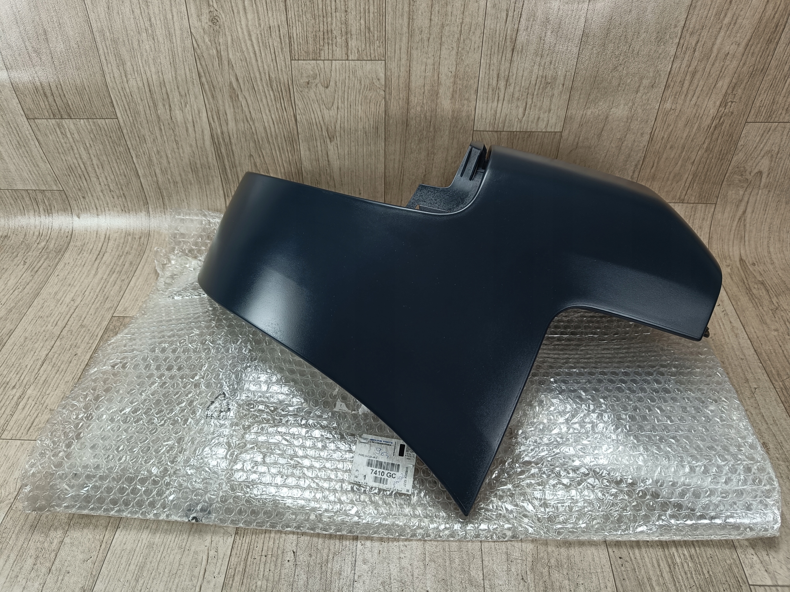 CITROEN BERLINGO III 3 narożnik boczek zderzaka tył tylny prawy 9682044477