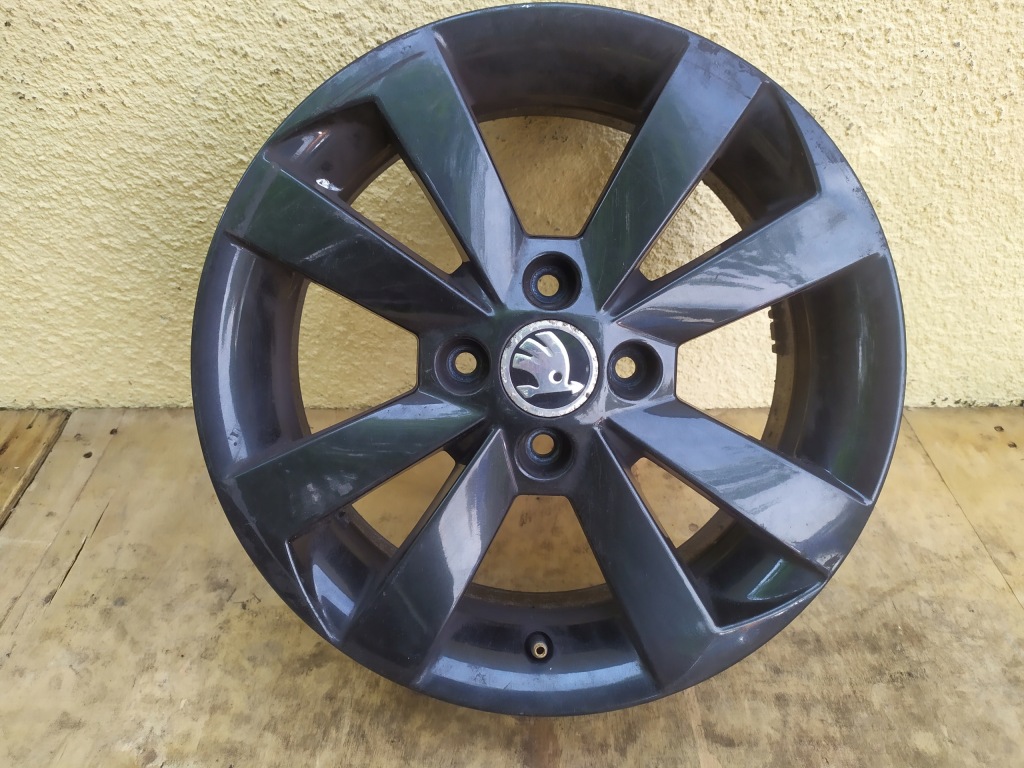 SKODA CITIGO alufelga 5,5Jx15 ET 41 felga aluminiowa 1ST601025H