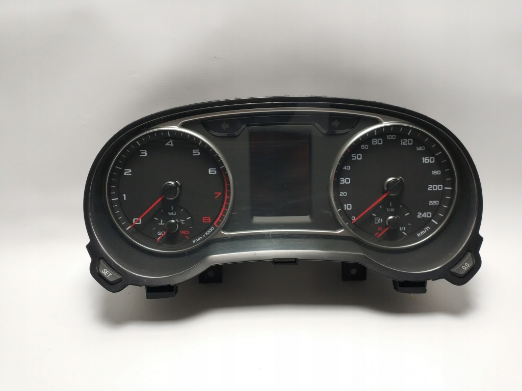 AUDI A1 licznik zegary 8X0920930C EU.K-ce