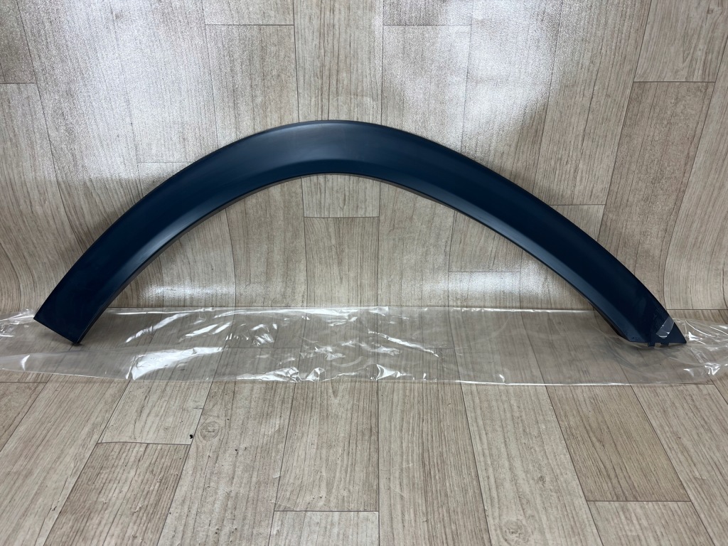 MERCEDES GLE 167 W167 AMG listwa błotnika przód przednia prawa A1678840200