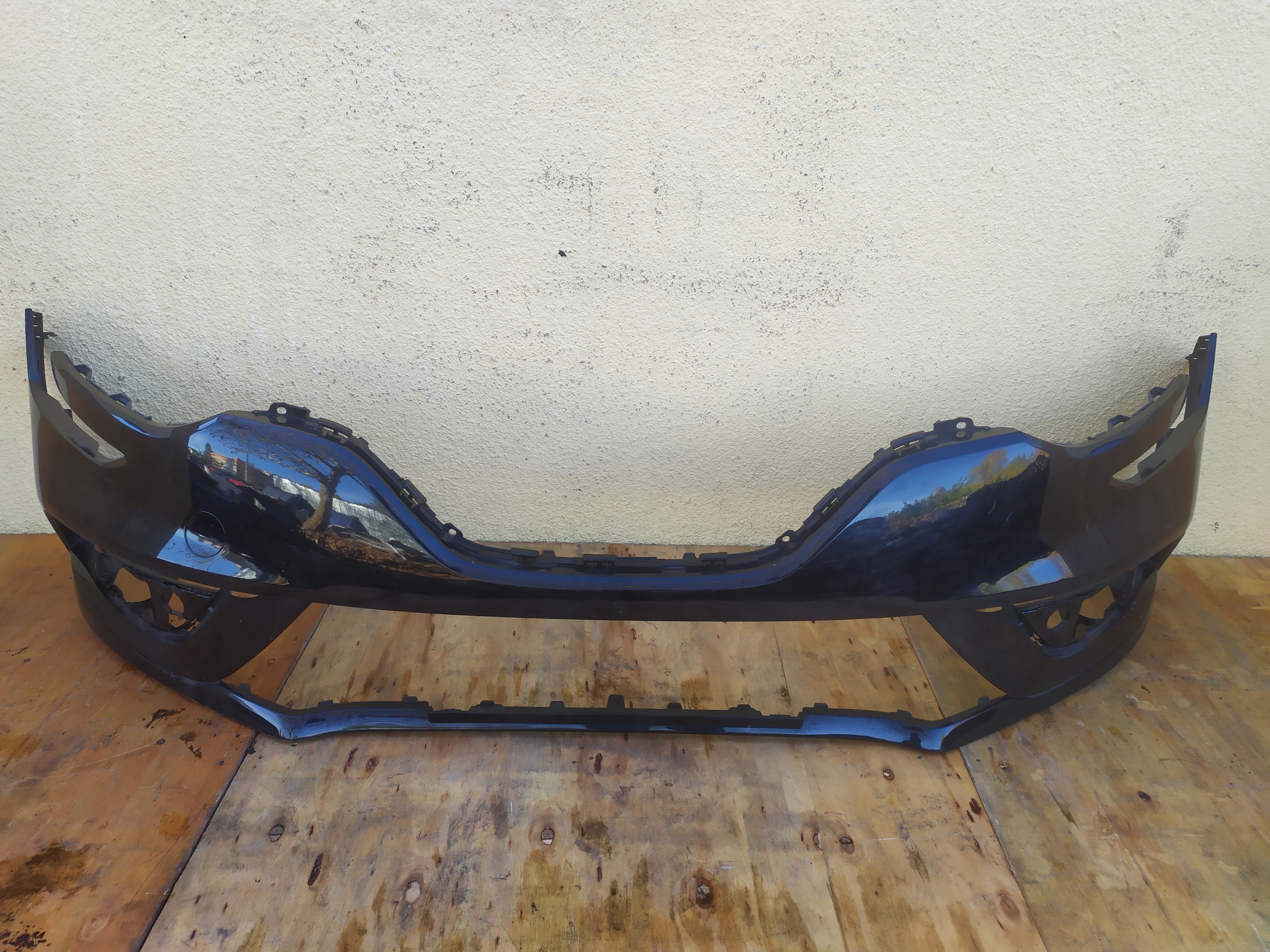 RENAULT MEGANE IV 4 zderzak przód przedni