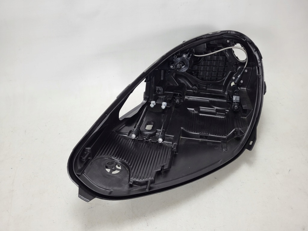 PORSCHE CAYENNE 7P 7P5 LIFT PUSZKA OBUDOWA LAMPY XENON PRZÓD PRZEDNIA LEWA