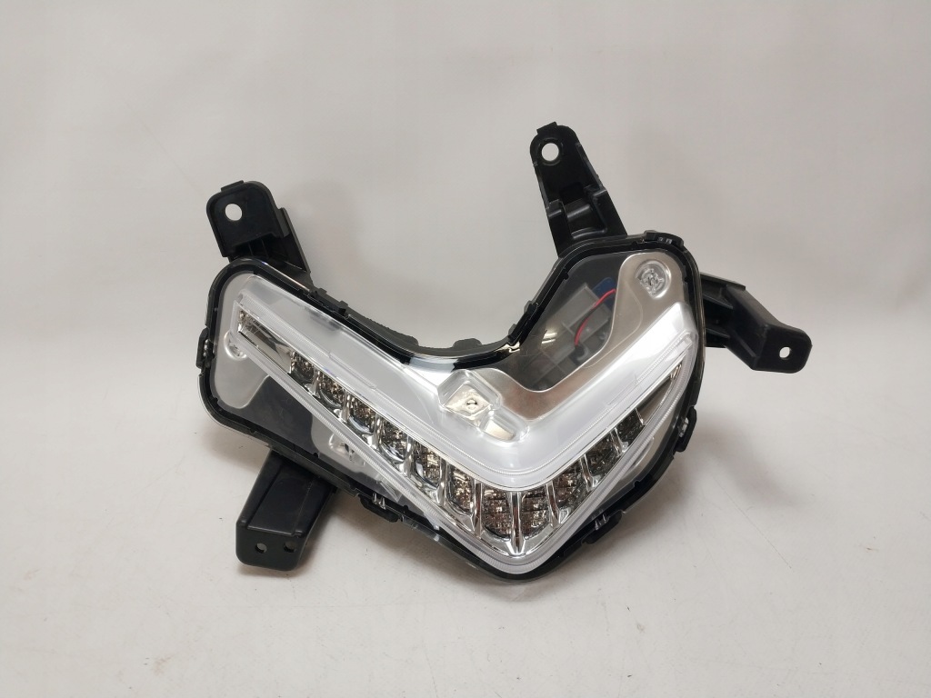HYUNDAI TUCSON N-LINE halogen przedni przód prawy DRL