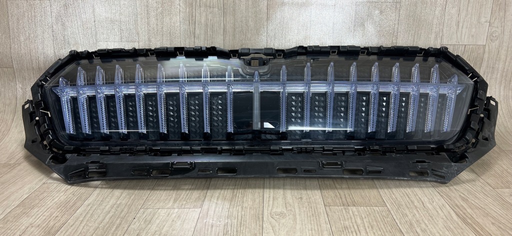 SKODA ENYAQ IV 4 5L 5LA grill atrapa lampa led CRYSTAL +WZMOCNIENIE