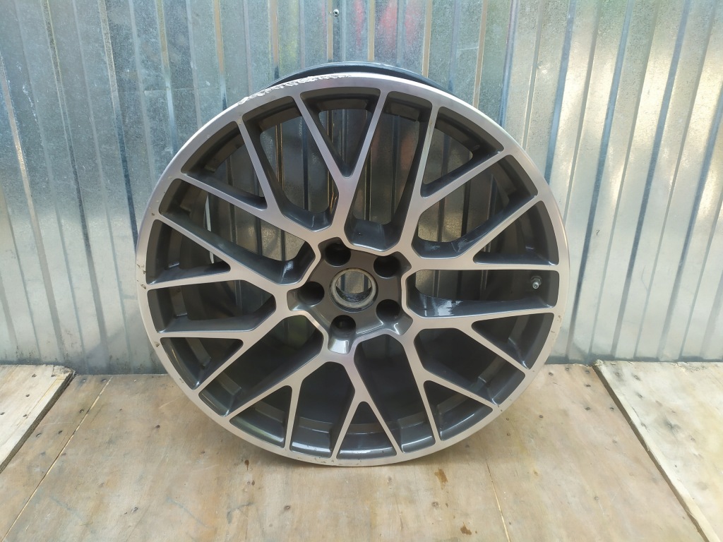 PORSCHE MACAN LIFT 95B alufelga 9Jx20 H2 ET26 felga aluminiowa 95B601025DS