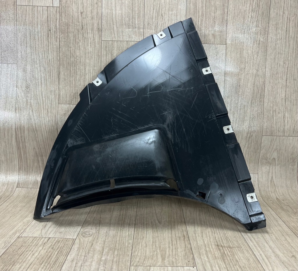PORSCHE TAYCAN 9J 9J1 nadkole przód przednie prawe 9J1809958B