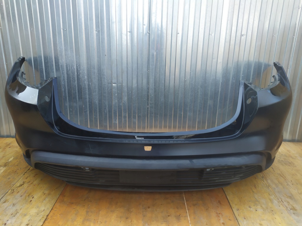 PORSCHE TAYCAN 9J 9J1 zderzak tył tylny 9J1807421