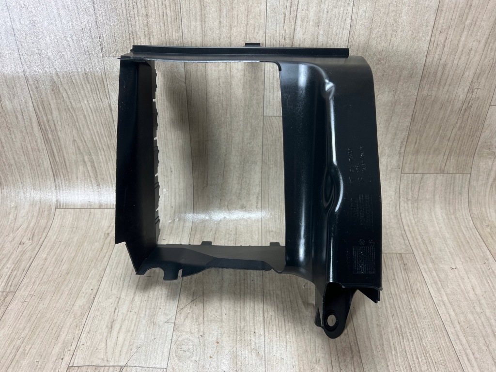 PORSCHE CAYENNE III 3 9Y 9Y0 kierownica wlotu powietrza lewa 9Y0117335R