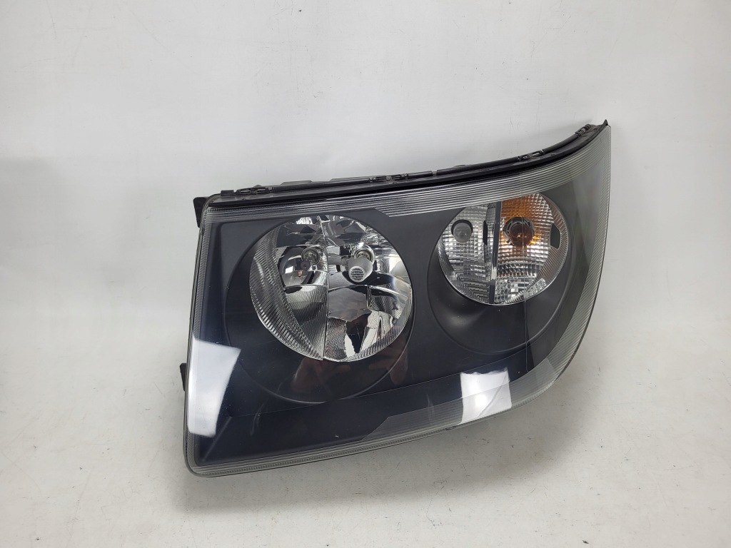 VW CRAFTER 2E 2E1 lampa przód przednia prawa 2E1941006