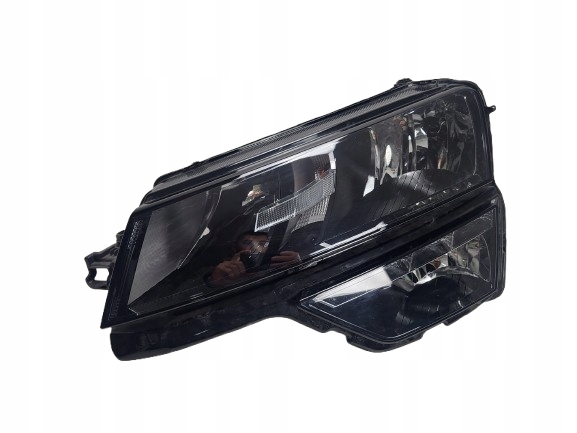 SKODA KAROQ 57B lampa przód przednia lewa 57B941015A