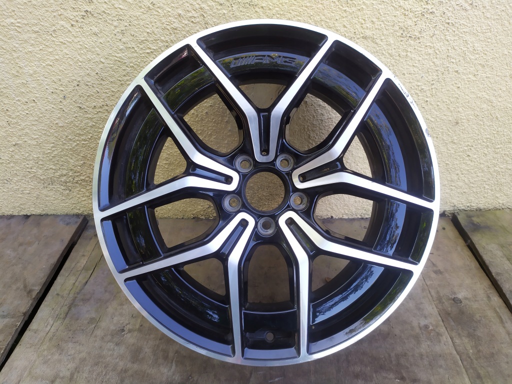 MERCEDES E-KLASA W213 AMG Alufelga 9Jx19H2 ET49 A2134016600