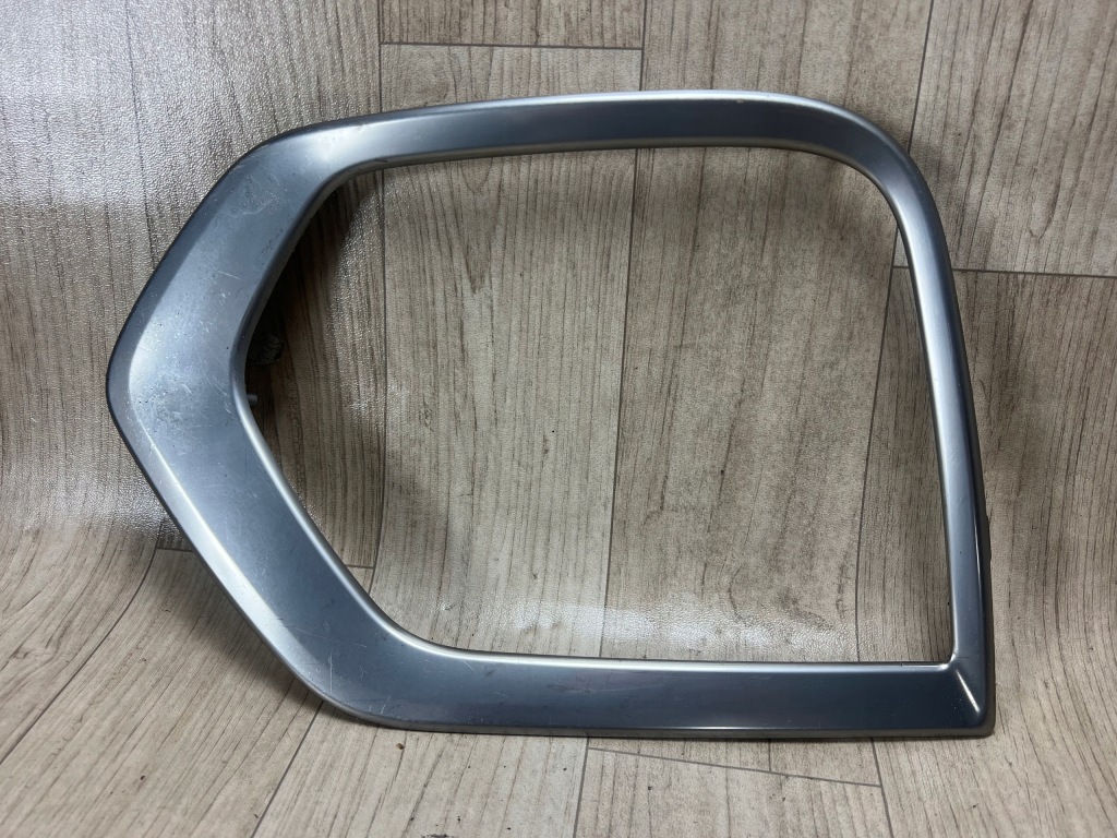 JAGUAR E-PACE ramka zderzaka przód przednia prawa M9C3-17C9753