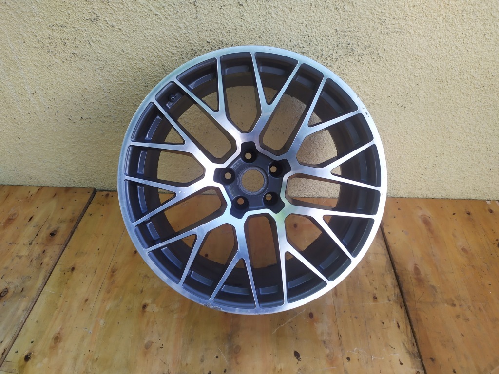 PORSCHE MACAN TURBO RS SPYDER 95B Alufelga 10Jx20H2 ET19 95B601025BQ