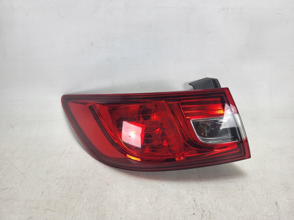 RENAULT CLIO IV HB lampa tył tylna lewa 265554091R
