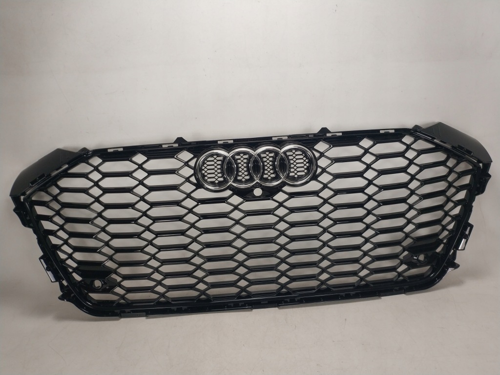 AUDI RS5 8W6 LIFT grill atrapa silnika emblemat