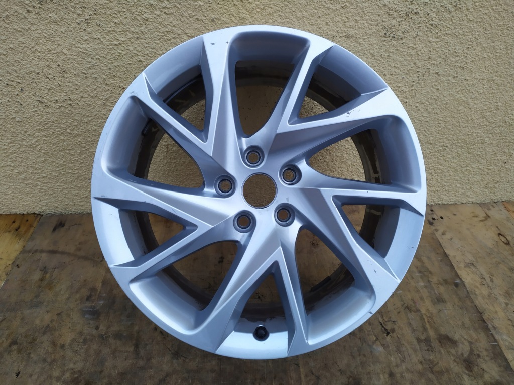 CUPRA FORMENTOR 5FF Alufelga 8Jx18 ET40 felga aluminiowa 5FF601025C