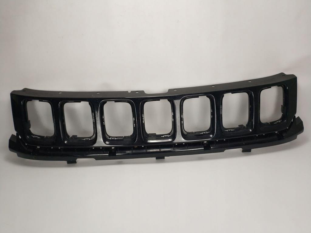 JEEP COMPASS II 2 obudowa grill atrapa mocowanie