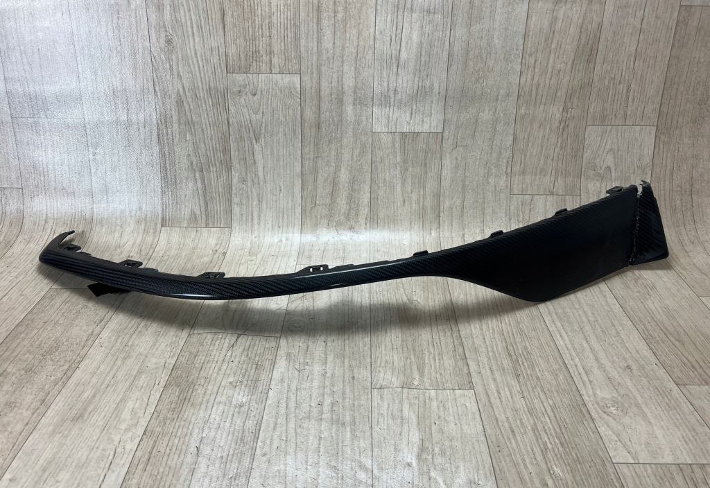 PORSCHE TAYCAN 9J1 SPORTDESIGN listwa zderzaka tył lewa CARBON 9J1807603A