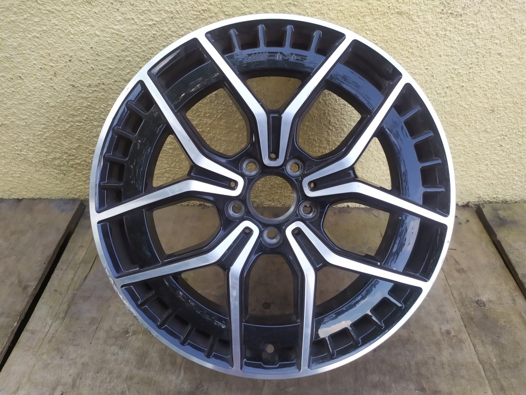 MERCEDES EQA EQB X243 W243 AMG Alufelga 7.5Jx19H2 ET33 A2434010500