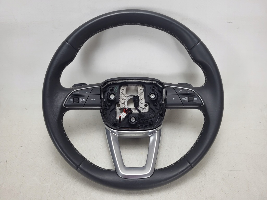 AUDI Q8 4M8 kierownica multifunkcyjna łopatki 4M8419091T