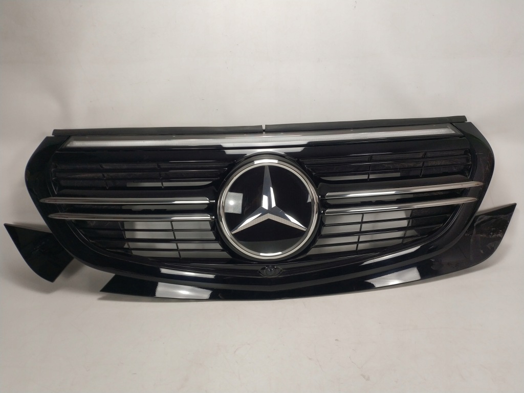 MERCEDES EQC W293 atrapa silnika grill emblemat+lampa światło LED