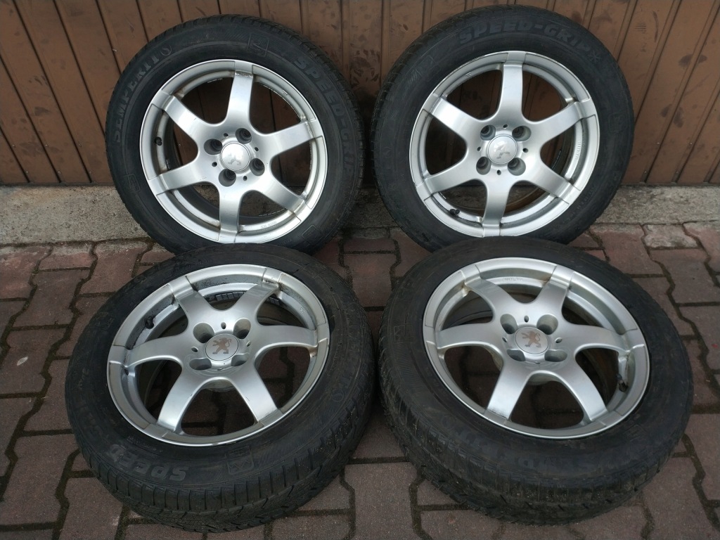 Citroen C2 C3 Peugeot 206 Opel Corsa 7Jx16H2 komplet alufelg + opony