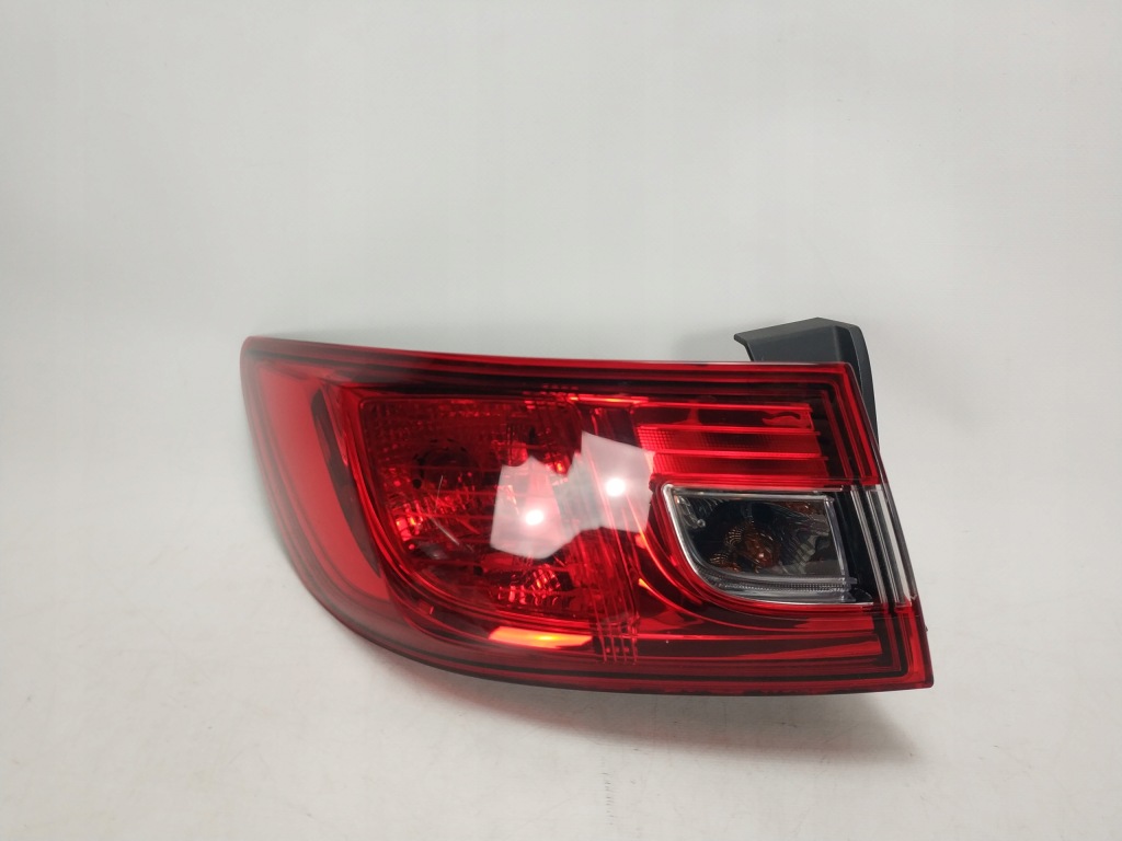 RENAULT CLIO IV HB lampa tył tylna lewa 265553021R