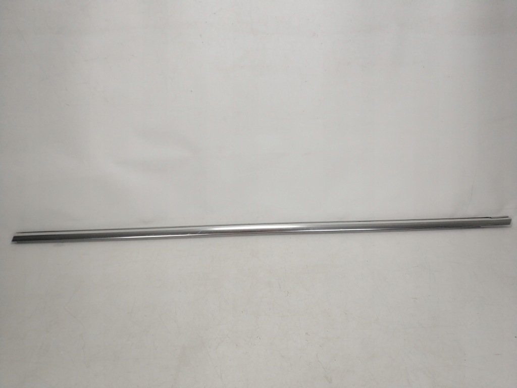 BMW 7 F01 F02 listwa drzwi chrom tył tylna 61087571