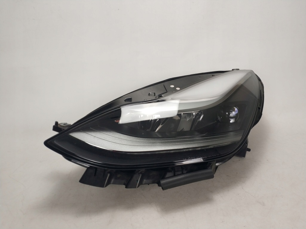 TESLA 3 LIFT Y lampa FULL LED przód przednia lewa