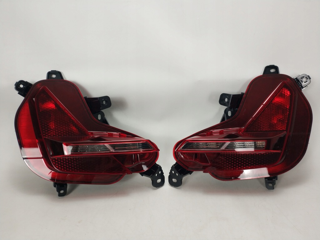 HYUNDAI TUCSON IV 4 N-LINE lampy tył tylne KOMPLET