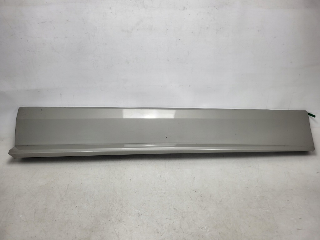 AUDI Q8 4M8 4M listwa drzwi przód przednia prawa 4M8853960A