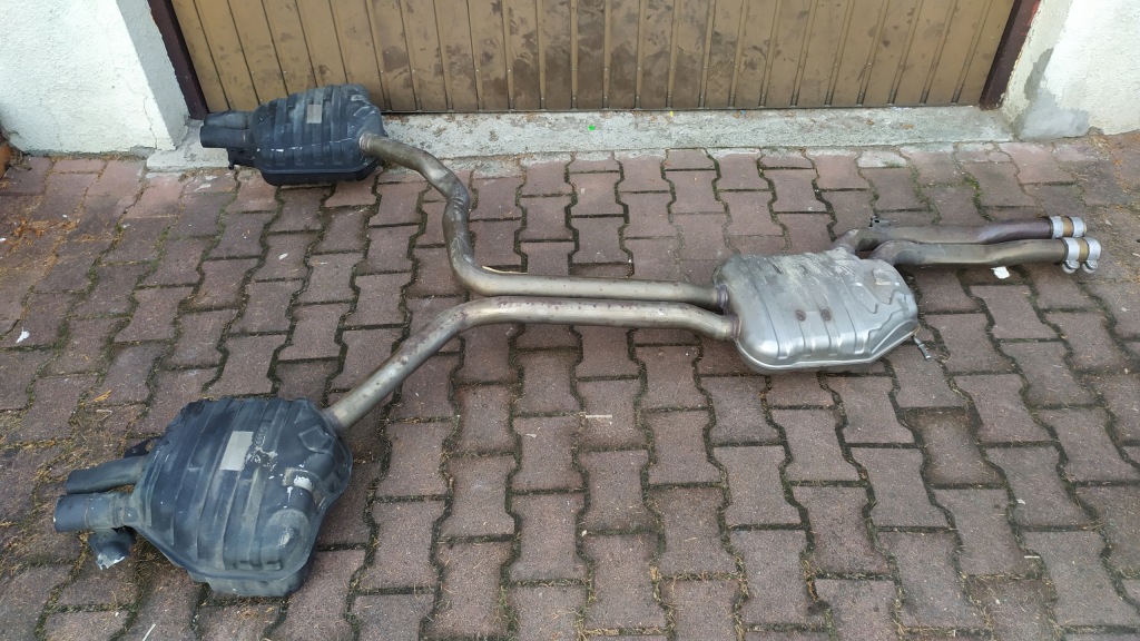 AUDI RS6 C7 LIFT 4G układ wydechowy tłumik końcowy