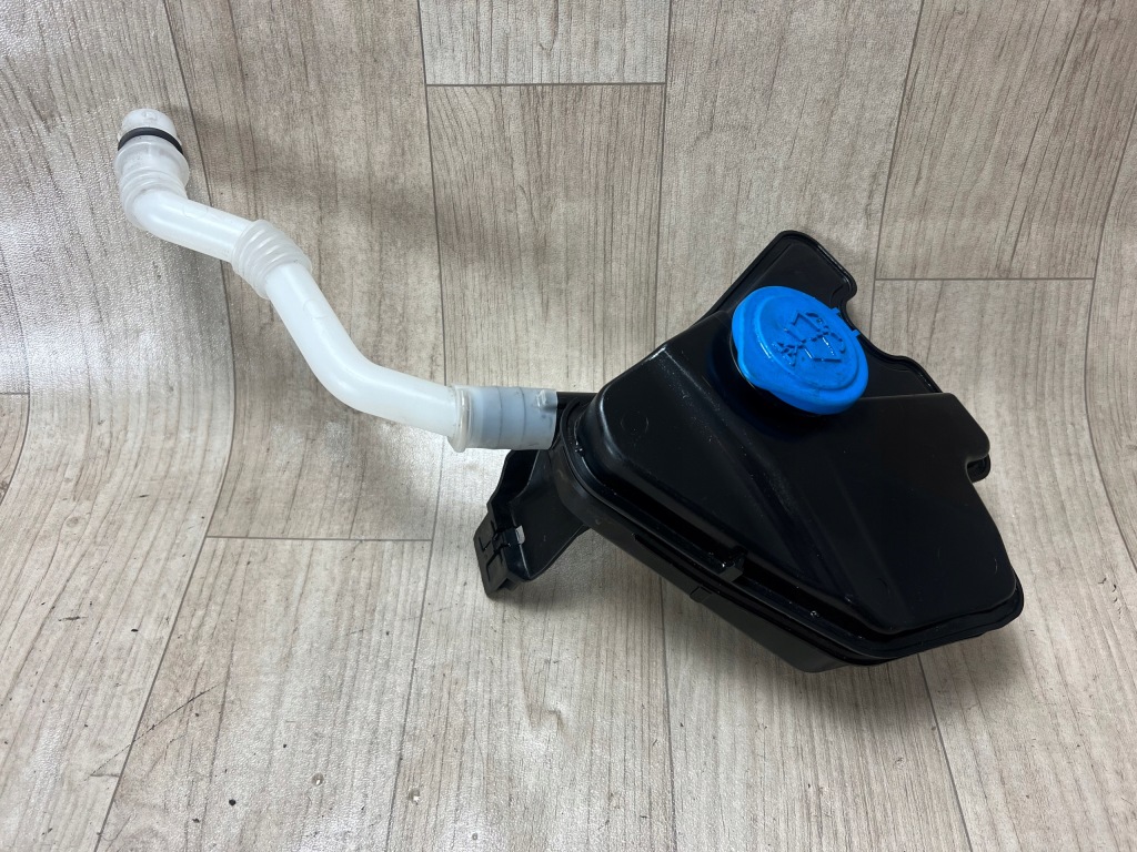 BMW 2 F45 zbiornik zbiorniczek spryskiwaczy 8492056-10