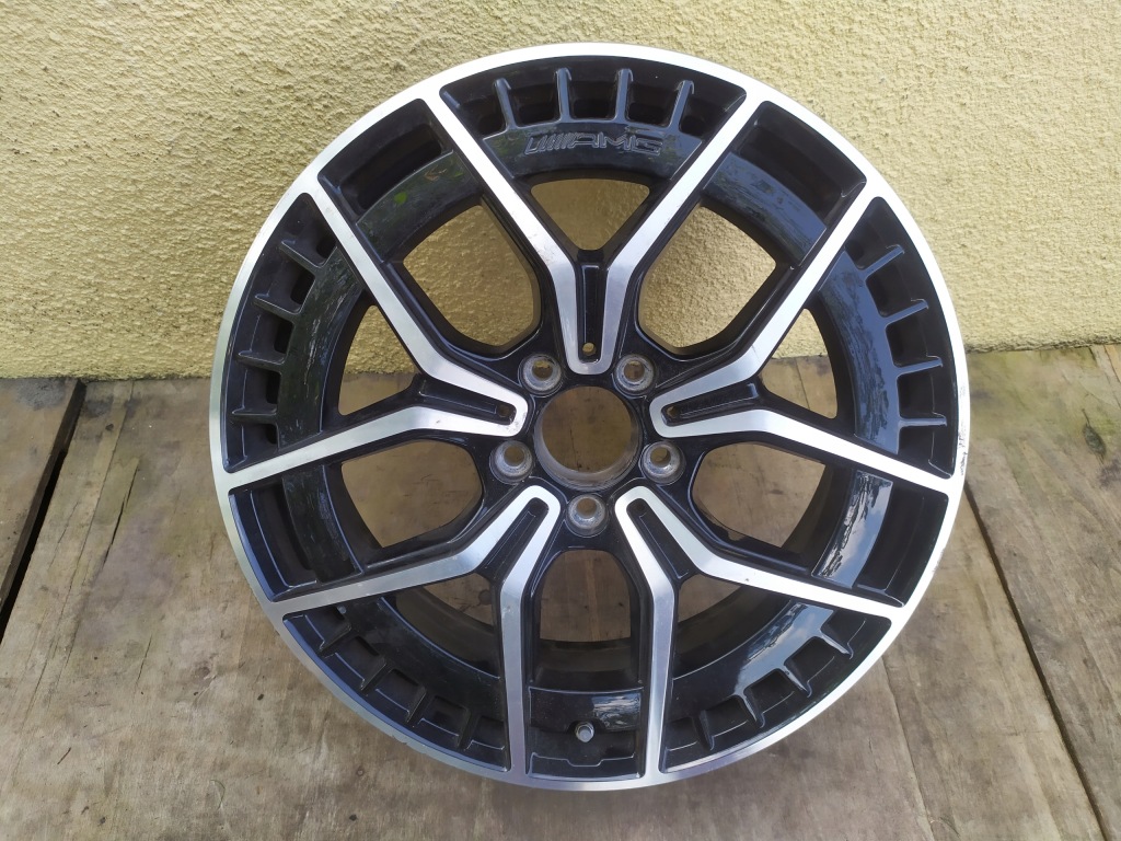 MERCEDES EQA EQB X243 W243 AMG Alufelga 7.5Jx19H2 ET33 A2434010500