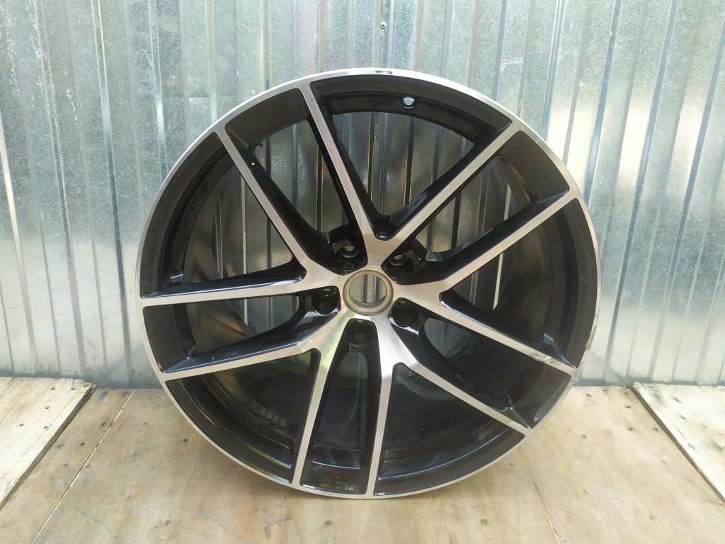 PORSCHE MACAN 95B Alufelga 10Jx20H2 ET19 felga aluminiowa 95B601025EK
