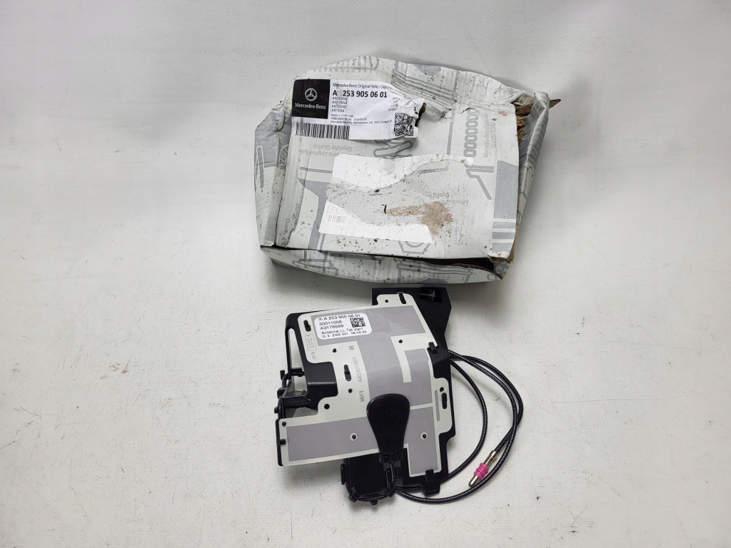 MERCEDES GLC X253 W253 antena telefonu lusterka A2539050601