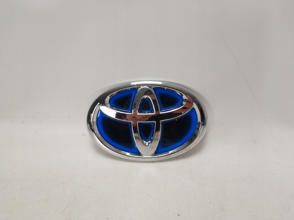 TOYOTA YARIS IV 4 znaczek emblemat HYBRYDA przód przedni