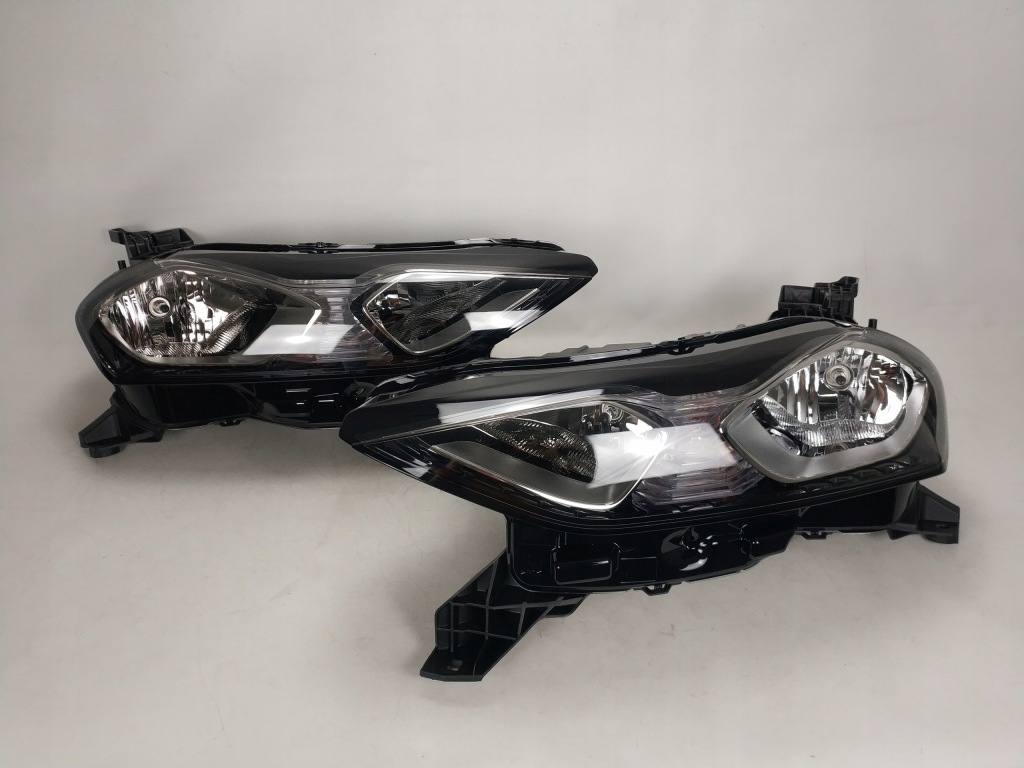 CITROEN DS3 CROSSBACK lampy przód przednie KOMPLET lewa prawa