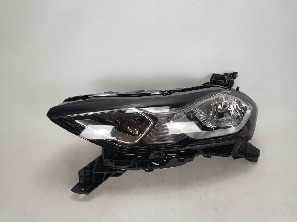 Citroen DS3 CROSSBACK lampa przód przednia lewa 9820840880